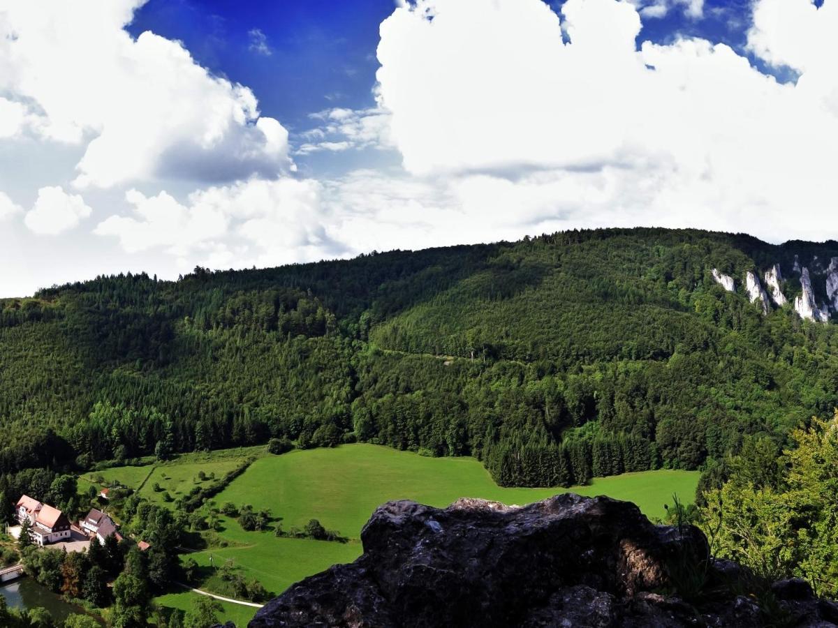 Hotel-Gasthof Neumuehle Kreenheinstetten Екстер'єр фото