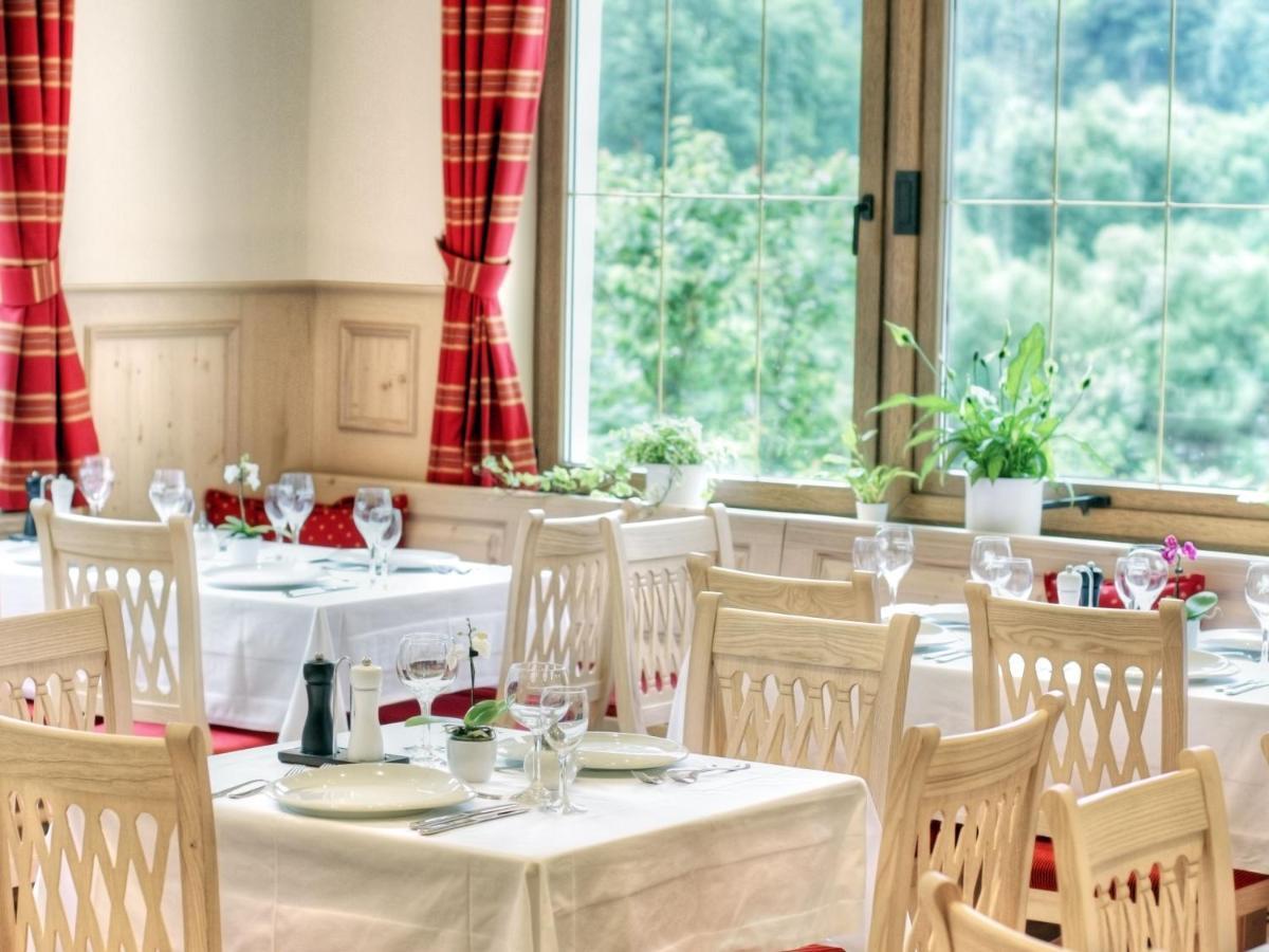 Hotel-Gasthof Neumuehle Kreenheinstetten Екстер'єр фото