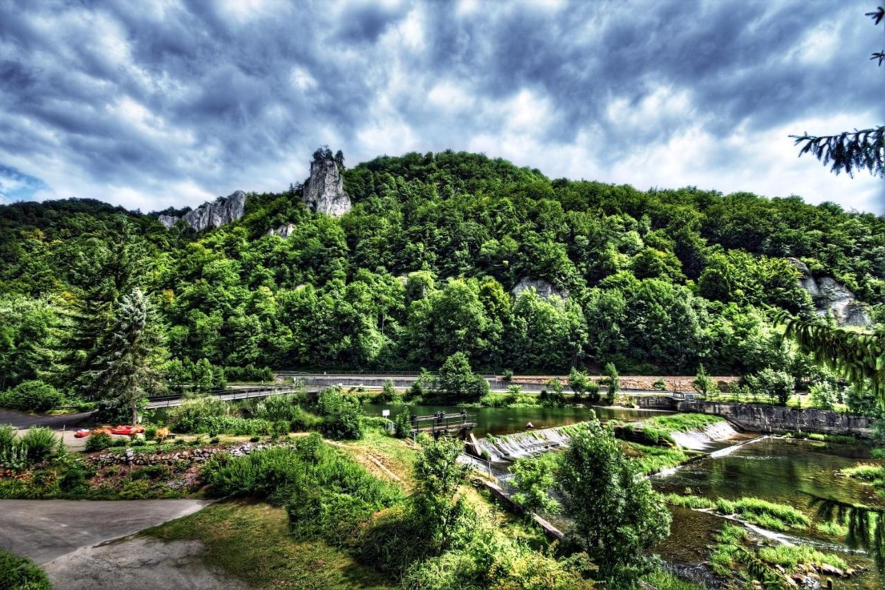 Hotel-Gasthof Neumuehle Kreenheinstetten Екстер'єр фото