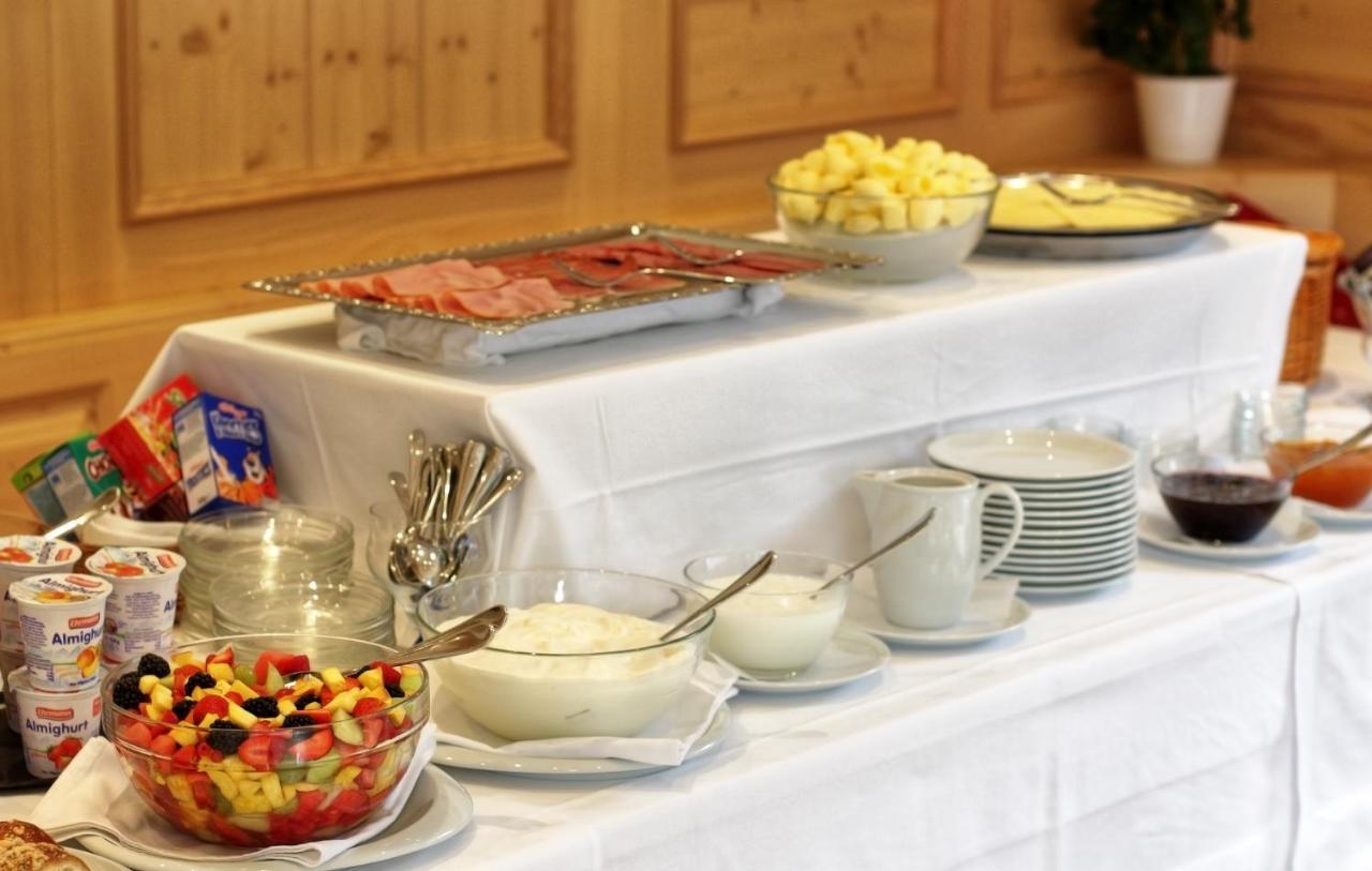 Hotel-Gasthof Neumuehle Kreenheinstetten Екстер'єр фото